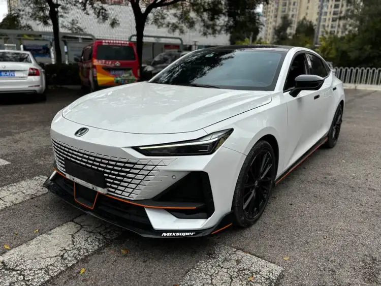 Changan UNI-V 2022 1.5T Sport Version