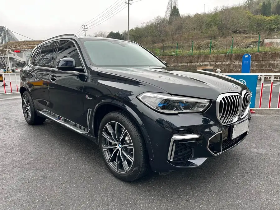 BMW X5 2022 Facelift xDrive 30Li Luxury M Sport Package