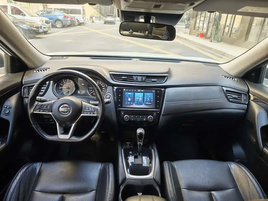 2021 نيسان إكس-تريل 2.0 لتر CVT 2WD XL ITS نسخة الراحة الذكية