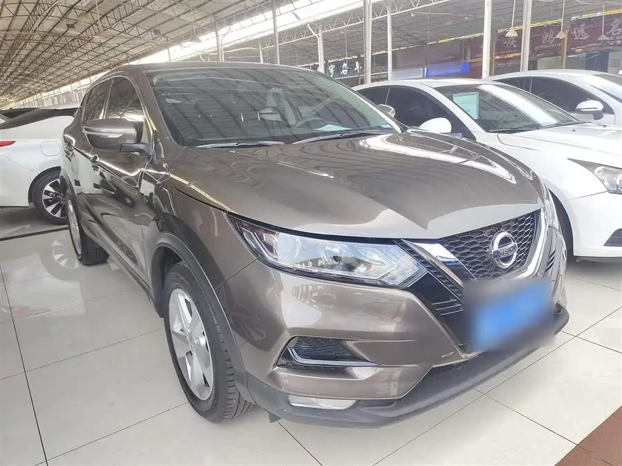 2021 نيسان قشقاي 2.0 لتر CVT الذكي