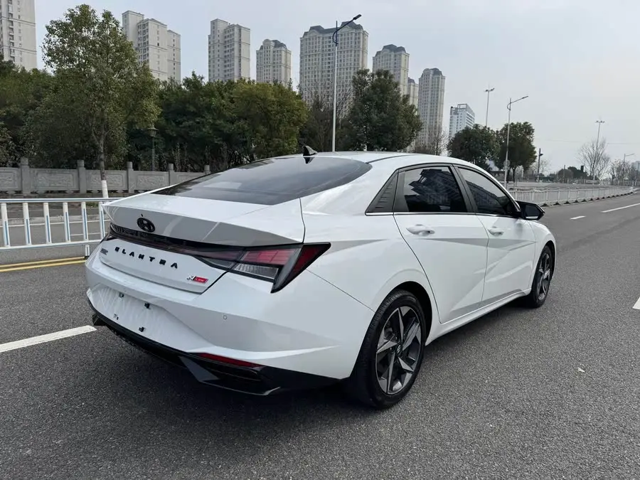 إلنترا 2023 1.5 لتر CVT GLX النخبة