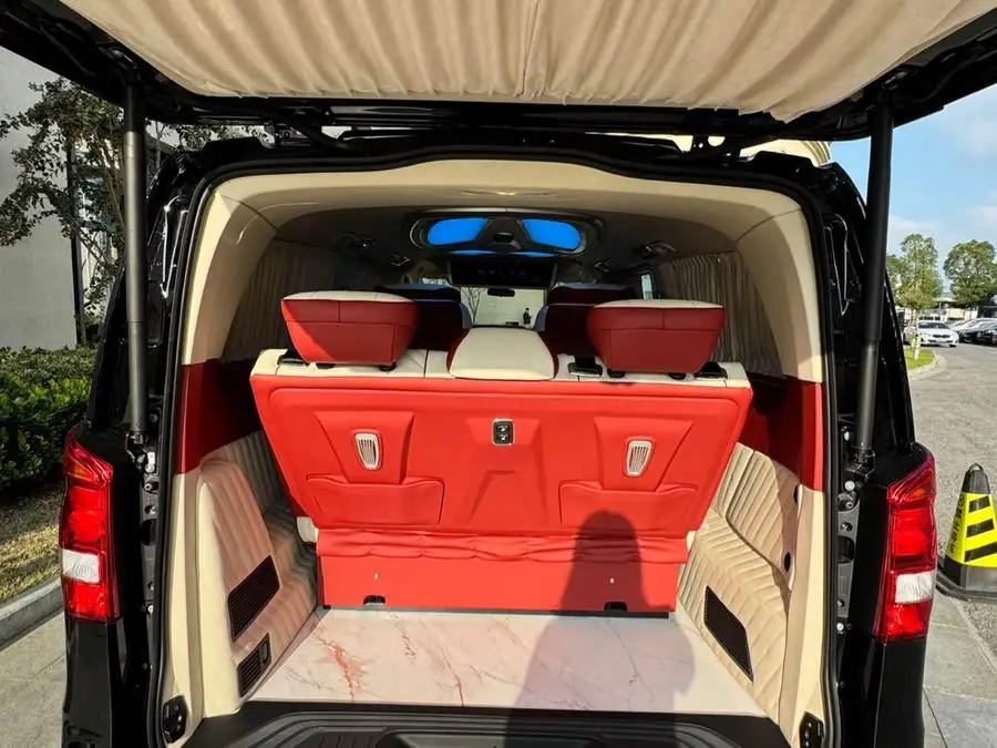 Vito 2024 2.0T Elite Version 7-Seater