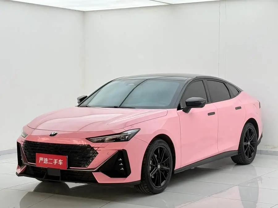 Changan UNI-V 2023 1.5T Premium