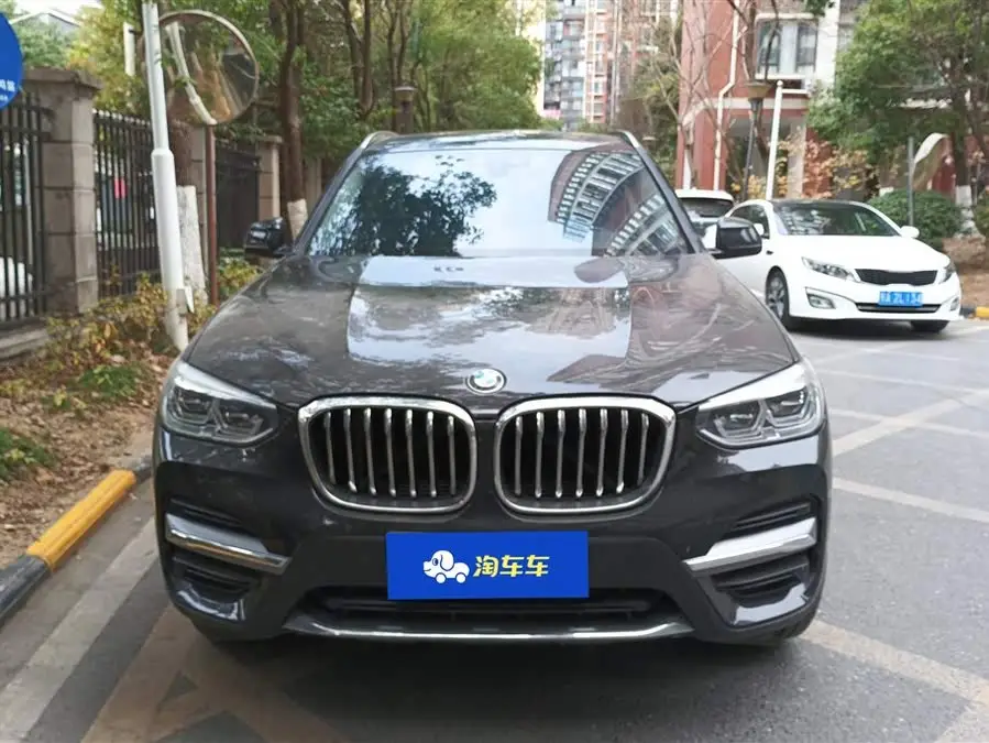 BMW X3 2021 xDrive25i Luxury Package
