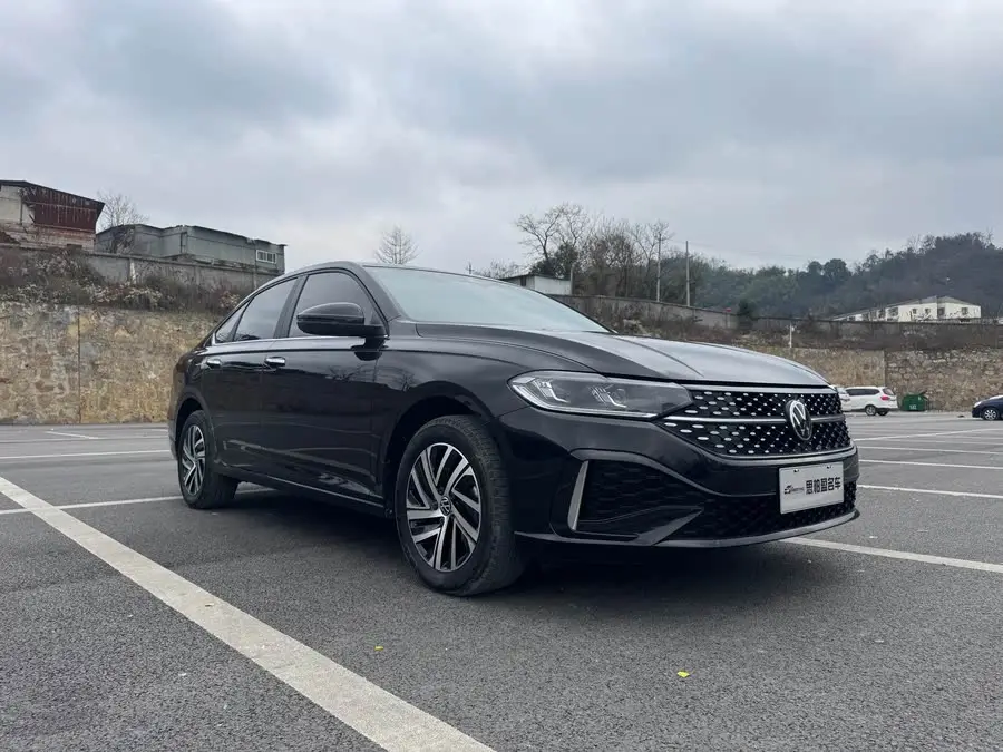 Lavida 2023 300TSI DSG Starry Full Version