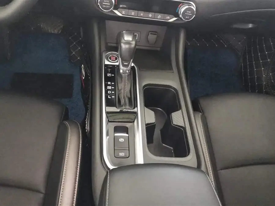 2022 نيسان سيلفي 1.6 لتر XL CVT إصدار الاستمتاع