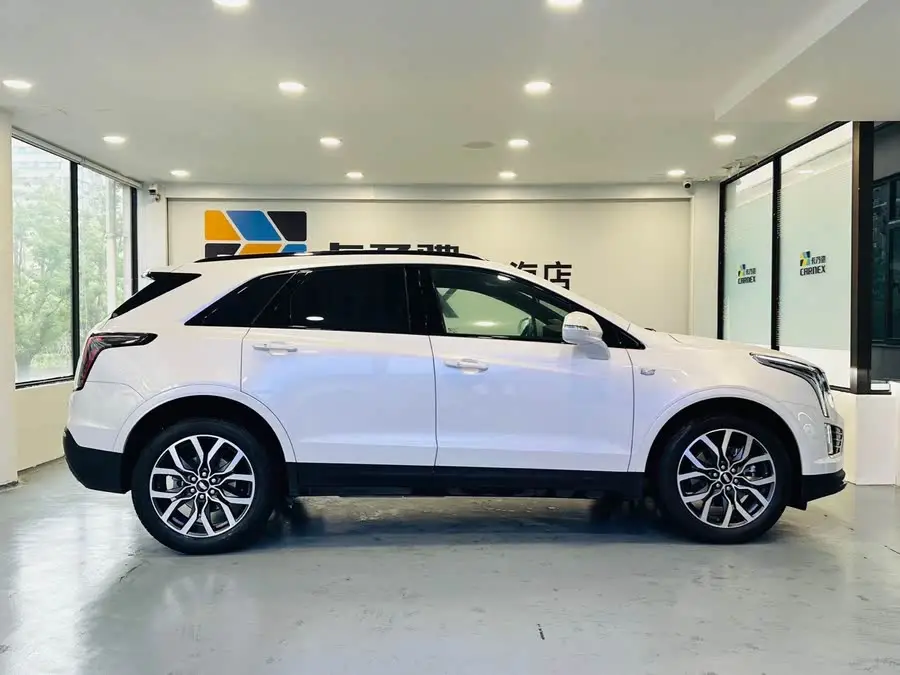 Cadillac XT5 2023 2.0T AWD Premium (Ultimate Edition)