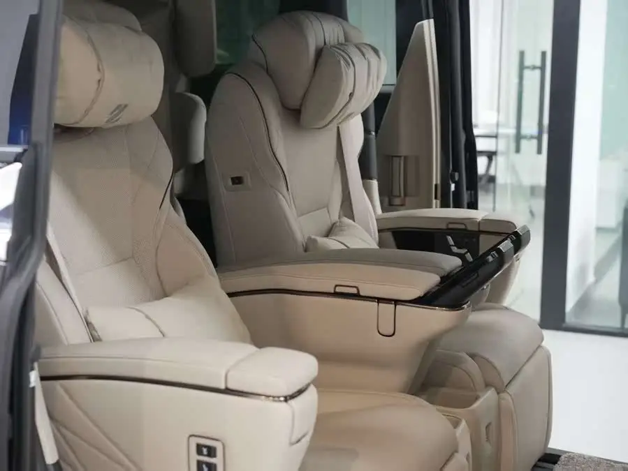 الفاخرة 2024 نسخة مزدوجة المحرك 2.5 لتر