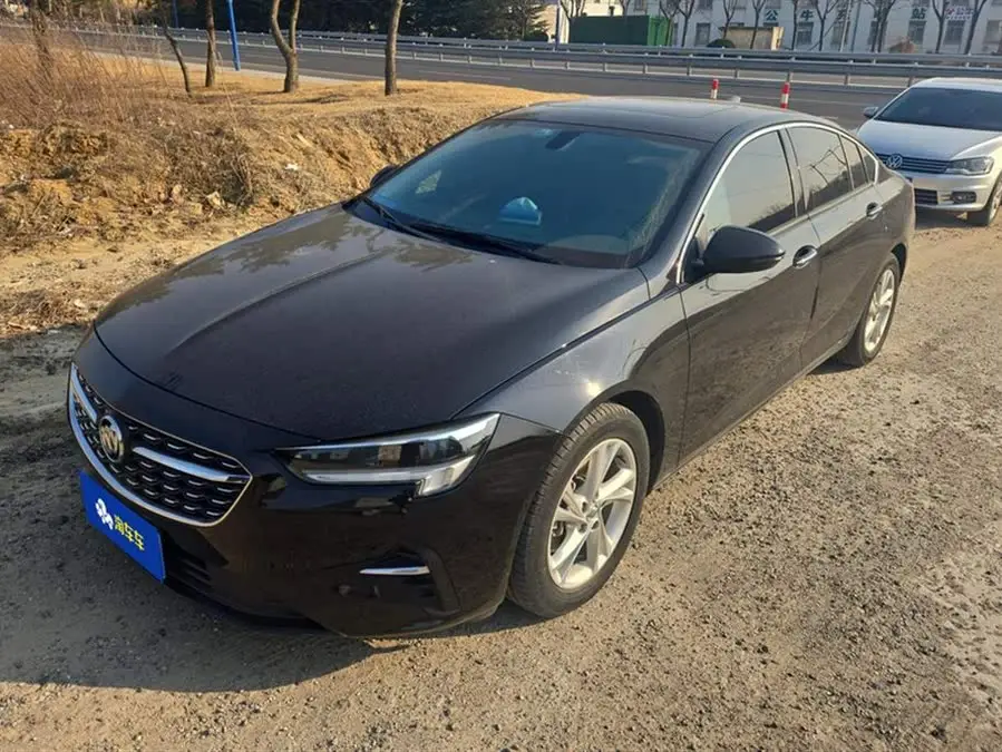 بيوك ريجال 2022 552T الإصدار الذكي