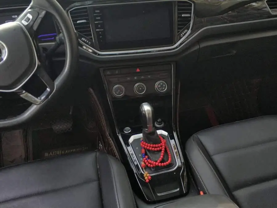 T-ROC 2021 طراز مُعدل 280 TSI DSG دفع ثنائي راحة اتصال ذكي