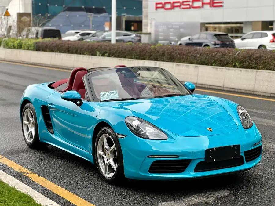 Porsche 718 2020 Model Boxster 2.0T