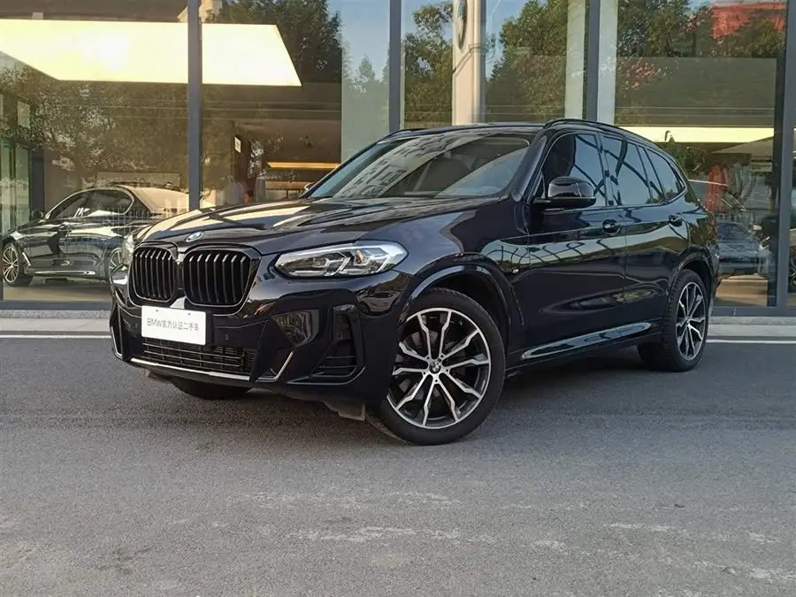 BMW X3 2023 xDrive30i Leading Model M Night Package
