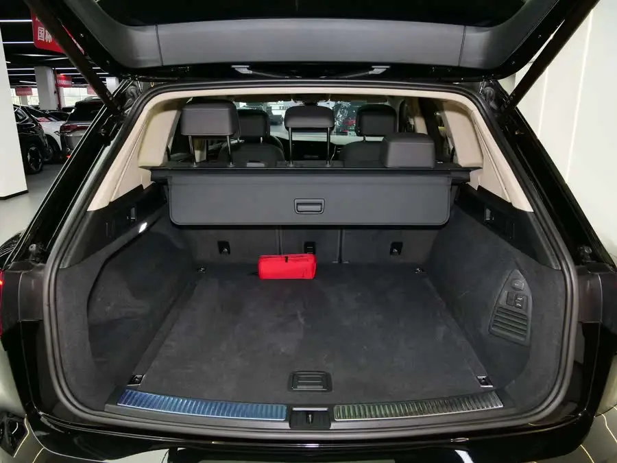 Touareg 2022 3.0 TSI R-Line Black Sport Package