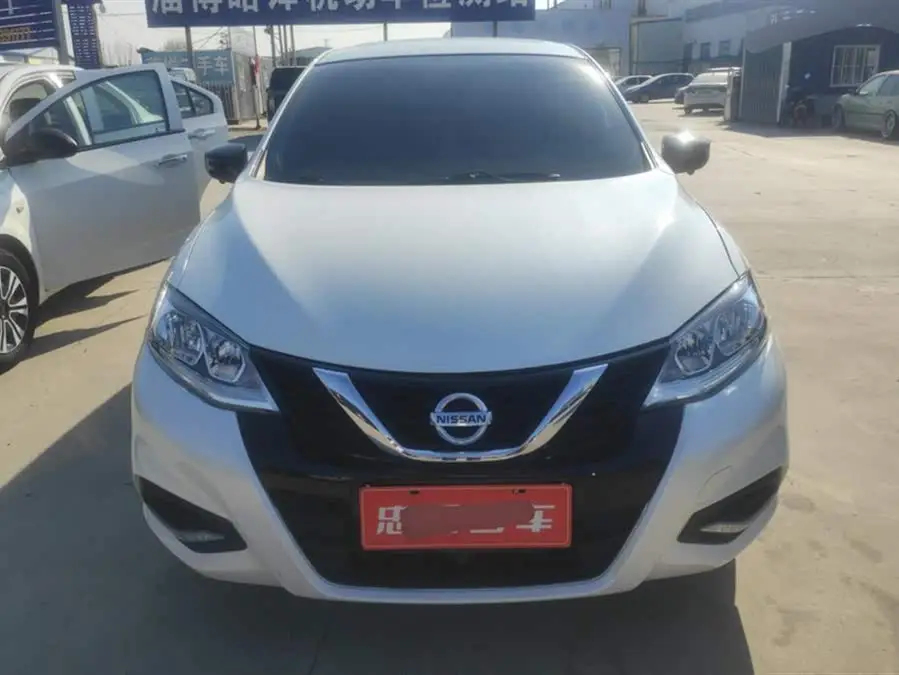 نيسان تييدا 2021 1.6 لتر CVT النسخة المثيرة