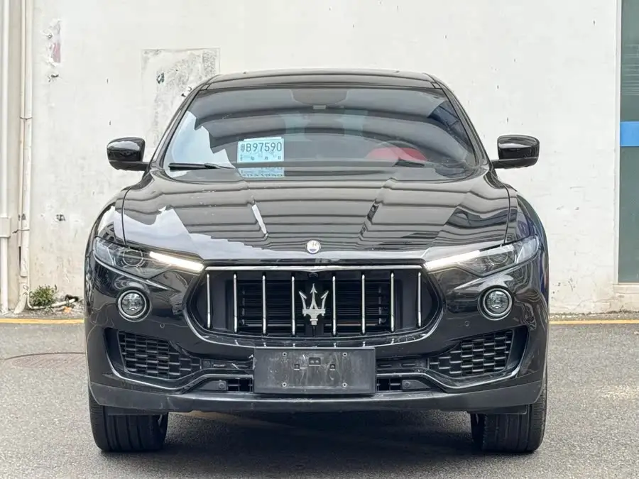 Levante 2021 3.0T Standard Edition
