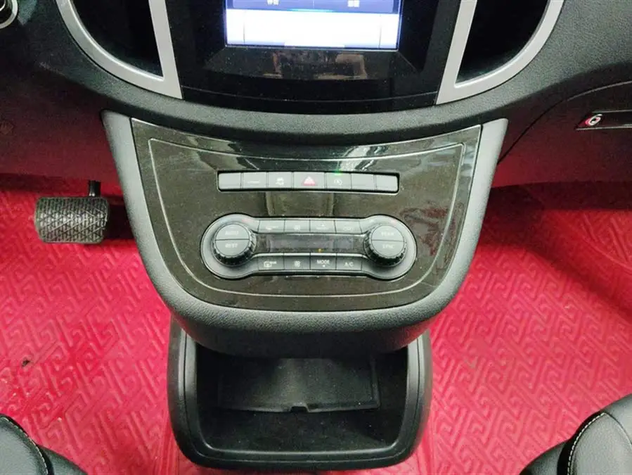 فيتو 2018 2.0T نسخة النخبة 7 مقاعد يورو V