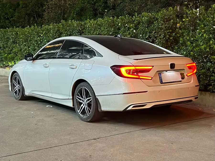 Accord 2022 Hybrid 2.0L Phantom Night Smart Edition