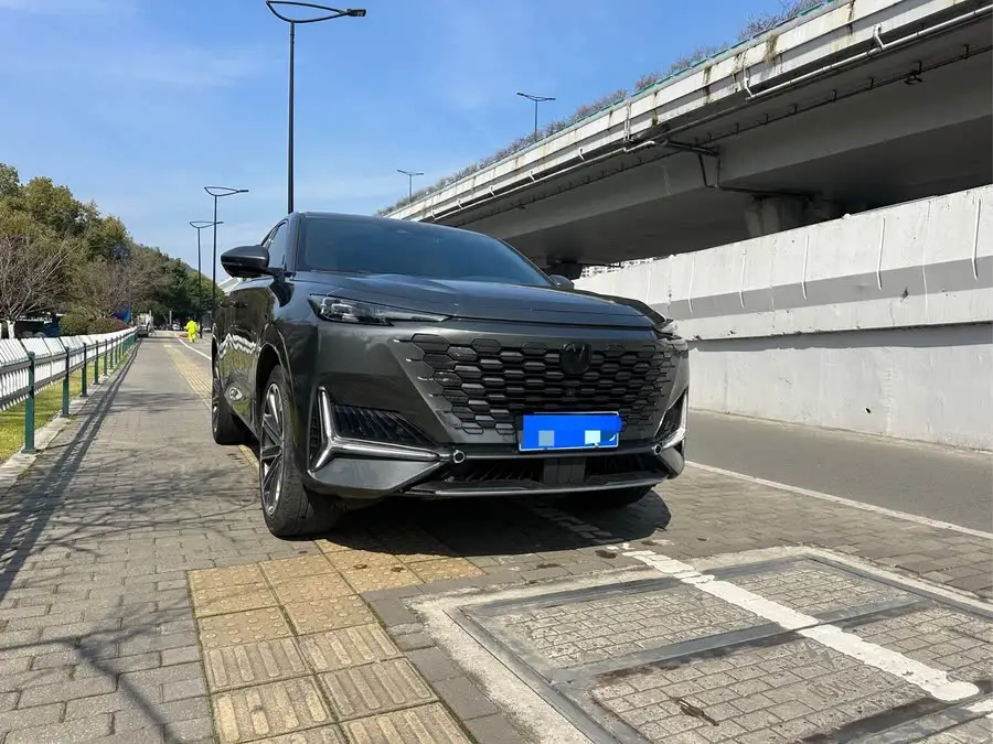 شانجان UNI-K 2021 2.0T بريميوم