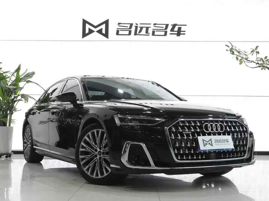 أودي A8 طراز 2023 A8L 50 TFSI كواترو المتميز