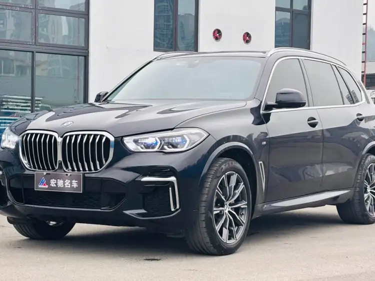 BMW X5 2022 xDrive 30Li Luxury M Sport Package
