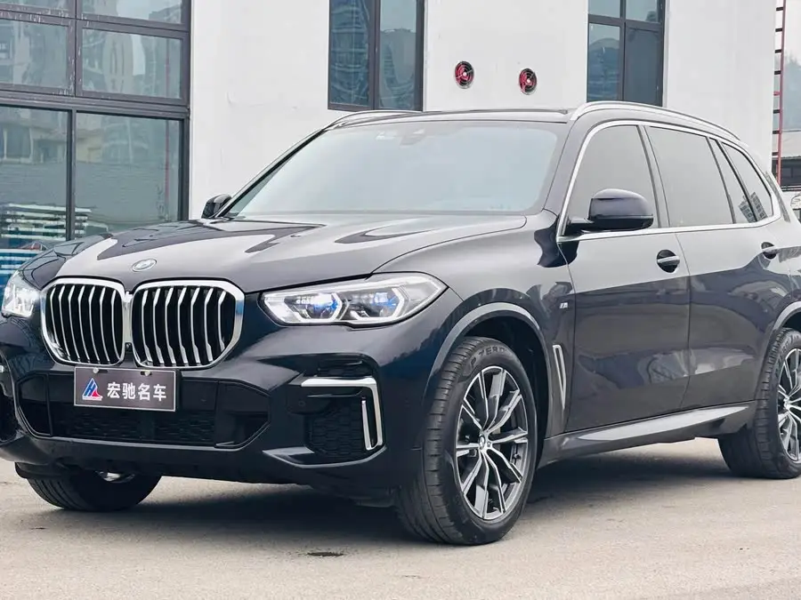 BMW X5 2022 xDrive 30Li Luxury M Sport Package