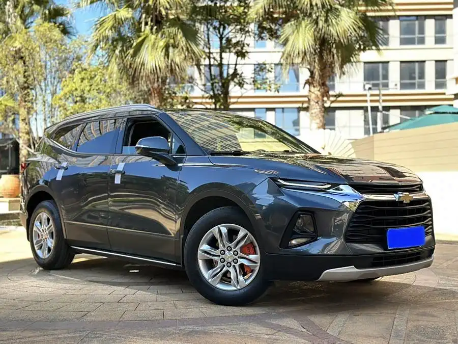 Pioneer 2020 Model 650T 7-Seater Version