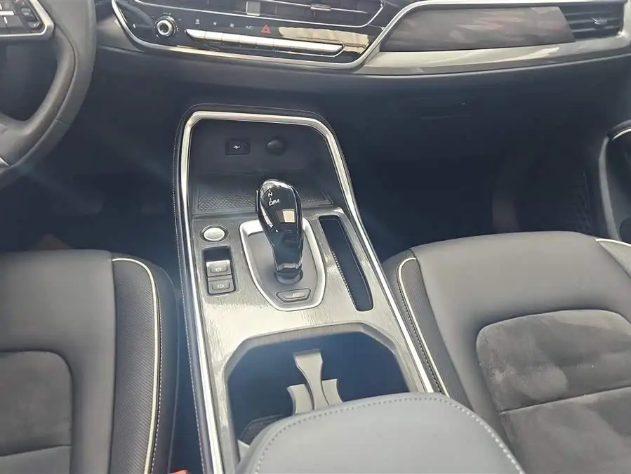 هافال H6 2023 إصدار الاتجاه الوطني 1.5T أوتوماتيكي نسخة حضرية