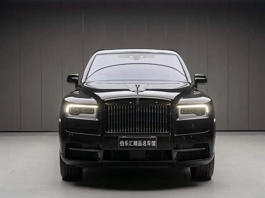 كولينان 2020 بلاك بادج