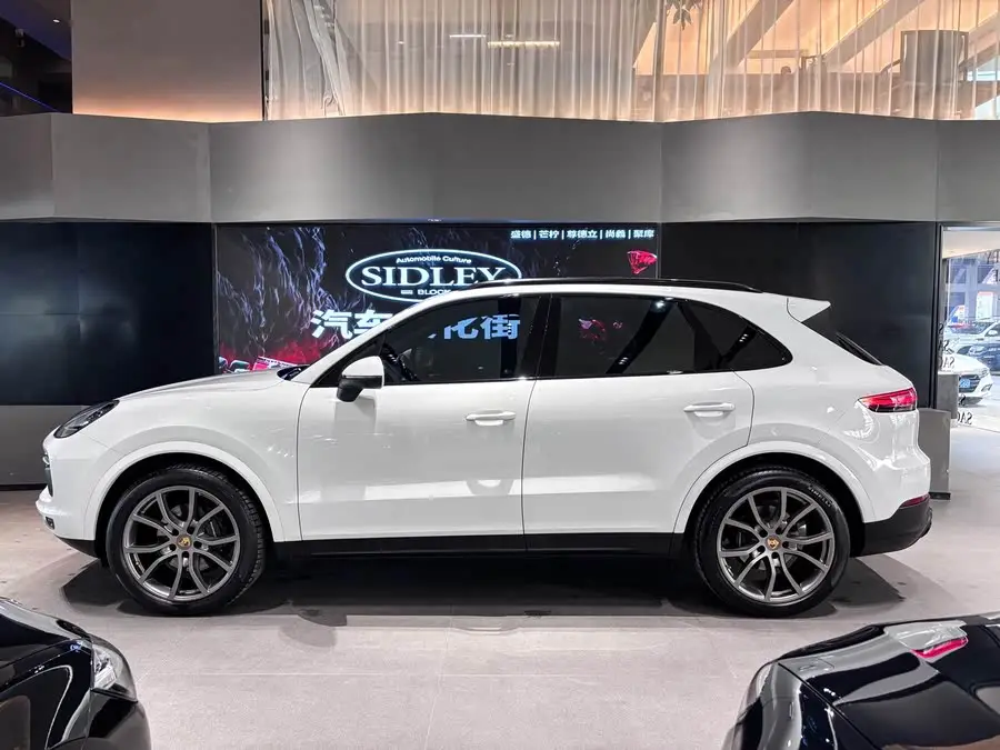 2023 Cayenne 3.0T Platinum Edition