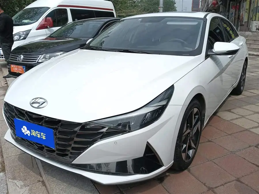 هيونداي إلانتر 2022 1.5 لتر CVT GLX النخبة