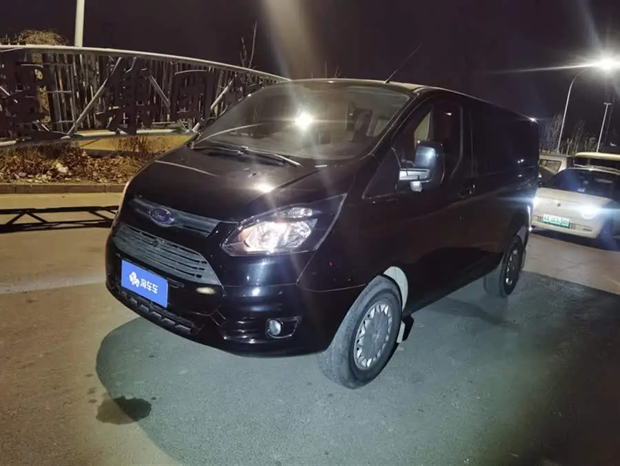 Ford Transits 2019 2.0T Diesel Commercial Travel Short Wheelbase Low Roof 7-Seater National VI