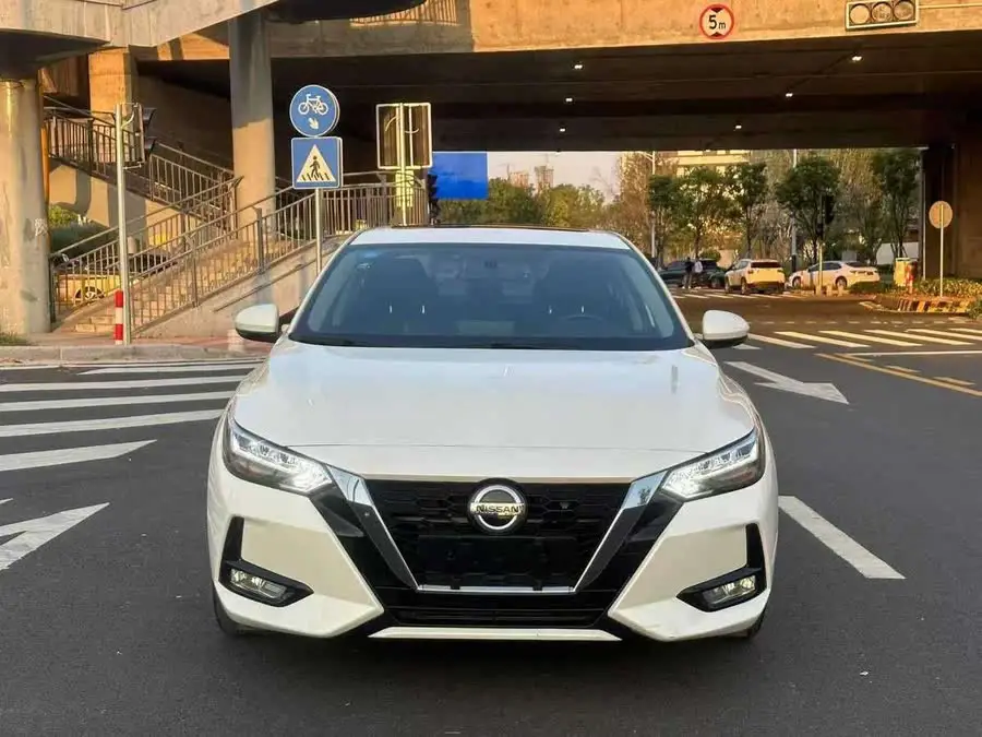 2022 نيسان سيلفي 1.6 لتر XL CVT إصدار الفرح