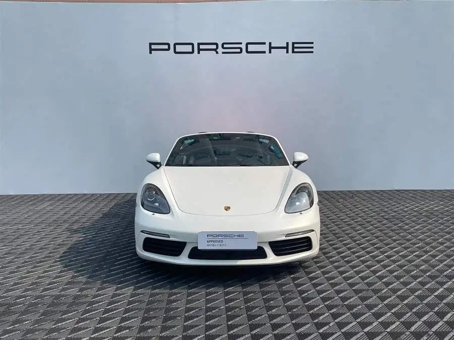 Porsche 718 2020 Model Boxster 2.0T