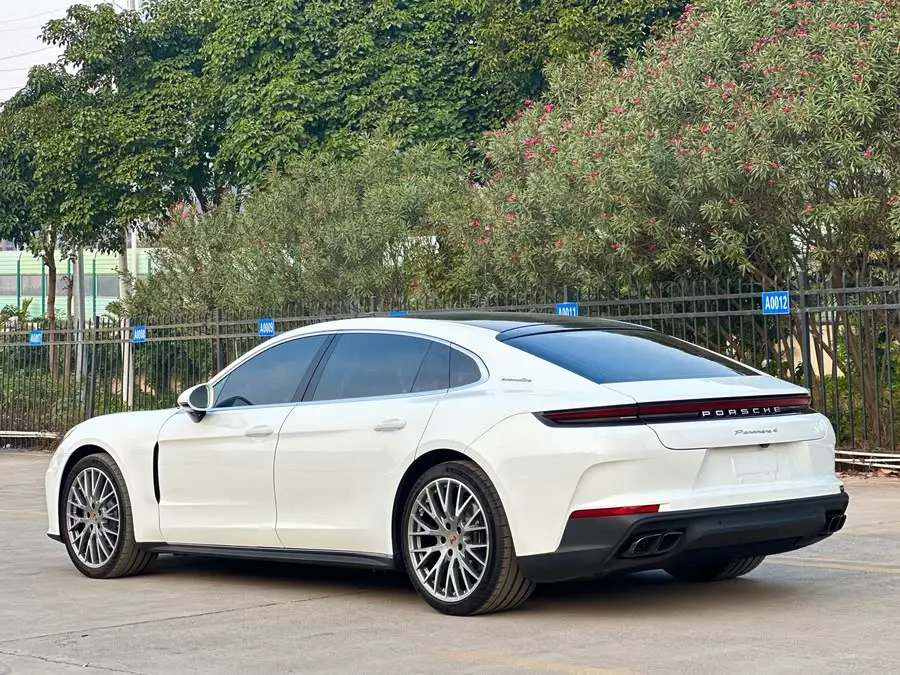2024 Panamera 4 Executive Long Wheelbase 2.9T