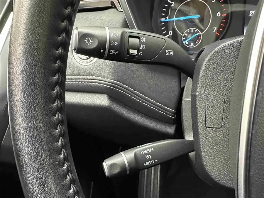 2020 Lingjie Lingjie S EcoBoost 145 CVT Platinum