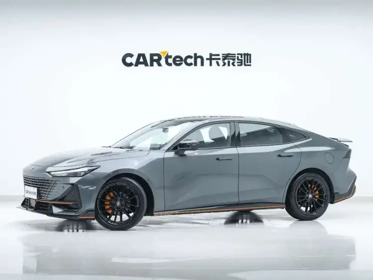 Changan UNI-V 2022 1.5T Sport Edition