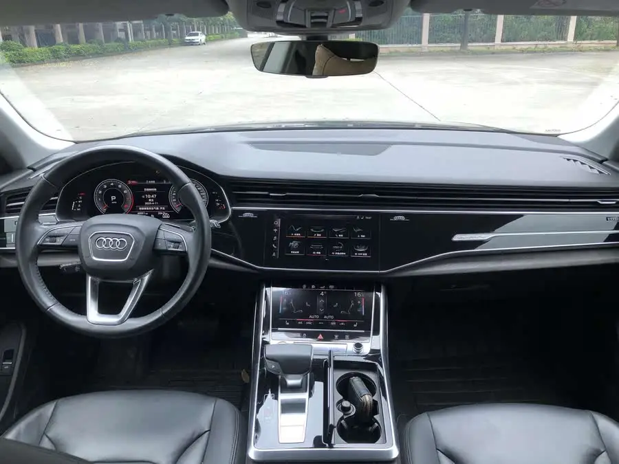 أودي Q8 2019 55 TFSI الفاخرة الديناميكية