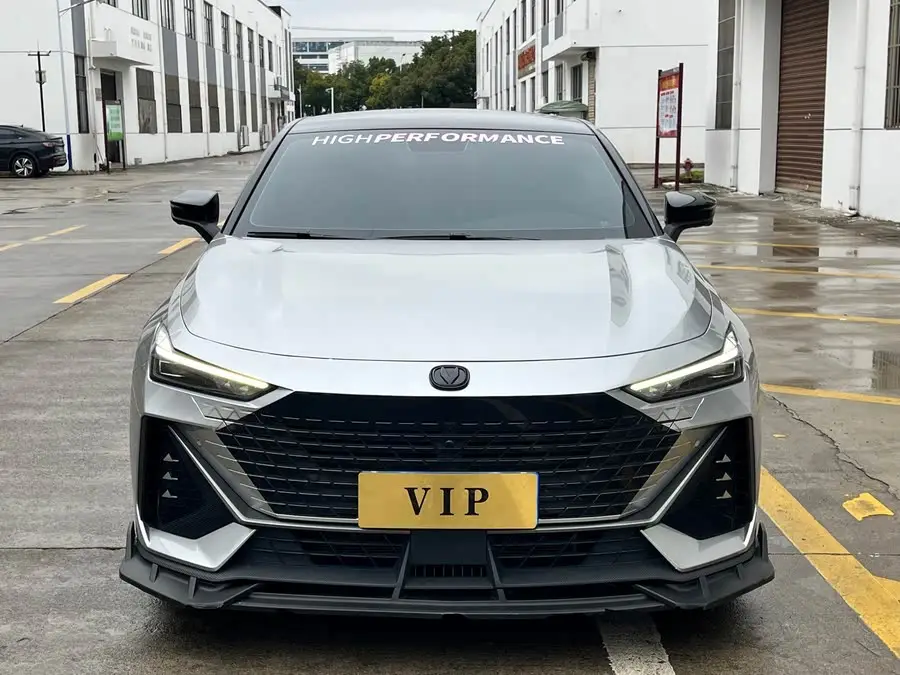 Changan UNI-V 2023 1.5T Premium