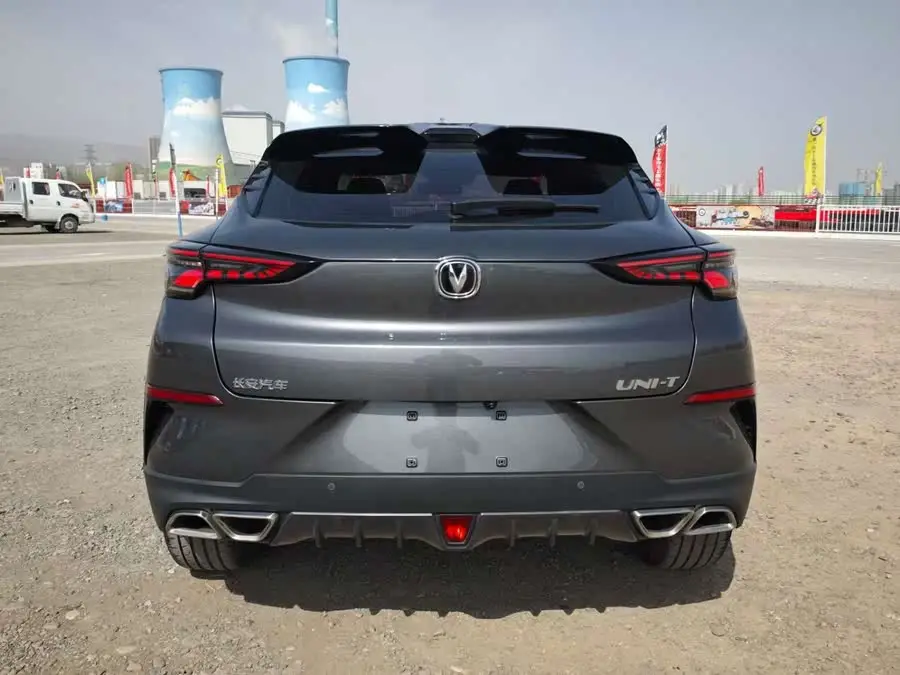 شانجان UNI-T 2020 1.5T الطراز الرائد