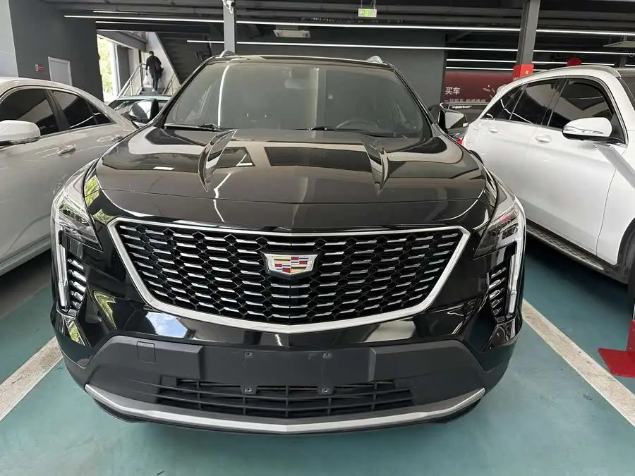Cadillac XT4 2021 28T FWD Premium