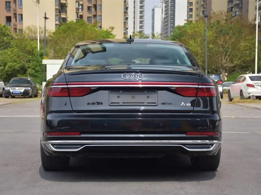 أودي A8 2019 A8L 50 TFSI كواترو فاخرة