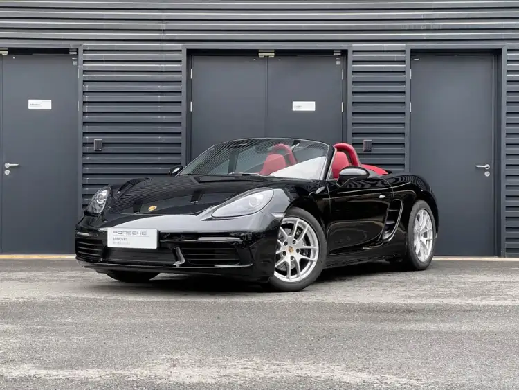 Porsche 718 2022 Model Boxster 2.0T