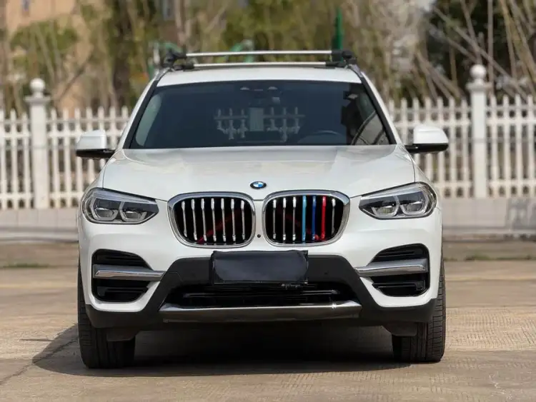 2021 BMW X3 xDrive28i Luxury Package