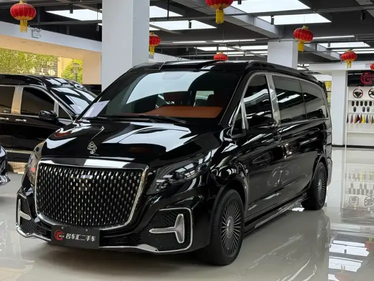 Vito 2023 2.0T Elite Edition 7-seater