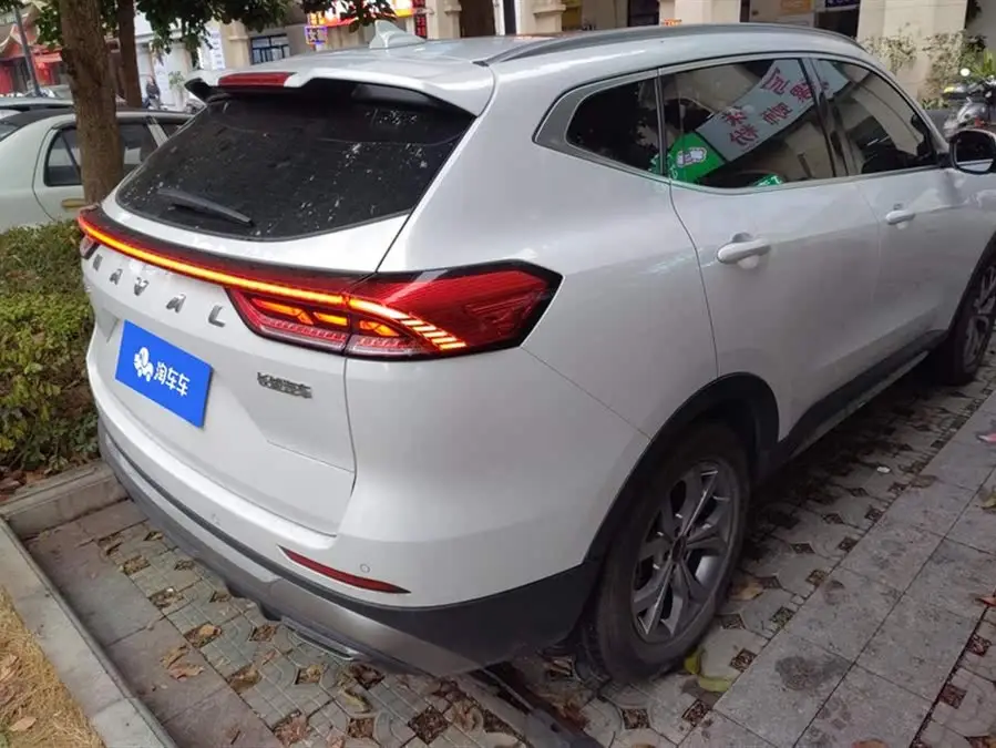 هافال H6 2021 إصدار الاتجاه الوطني 1.5T أوتوماتيكي نسخة البطل