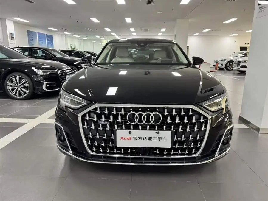 أودي A8 طراز 2024 A8L 55 TFSI كواترو رائد