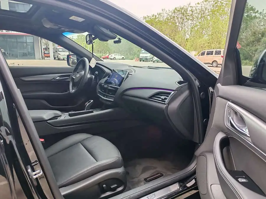 Cadillac CT5 2022 28T Luxury