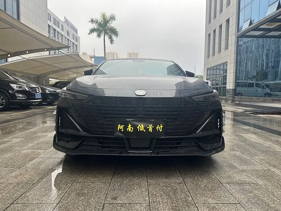 Changan UNI-V 2022 1.5T Sport Edition
