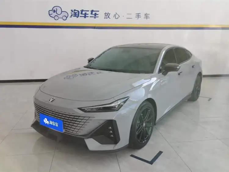 Changan UNI-V 2022 1.5T Premium