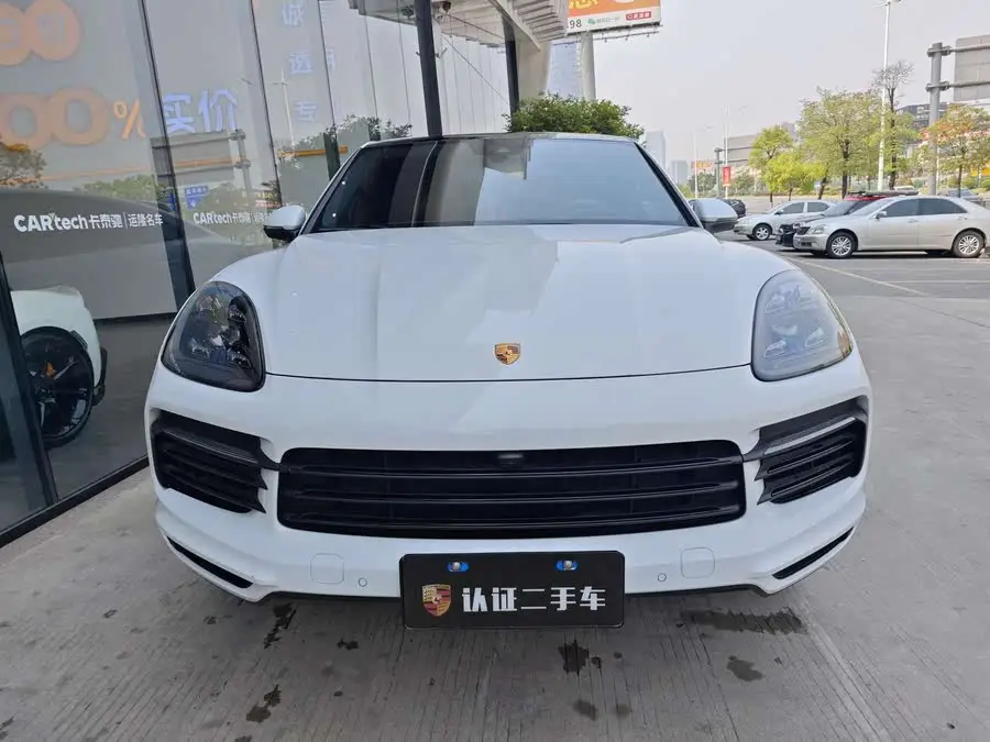 2022 Cayenne Cayenne Coupé 3.0T Platinum Edition